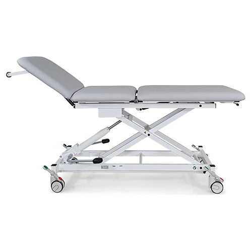Therapie-Liege mit 3 Polstersegmenten el. HV, verstellung über Fussschalter